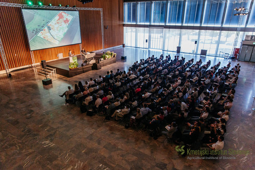 Lectures in the Marmorna Hall, Exhibition and Convention Centre, Ljubljana