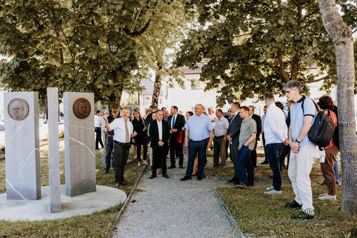 Vlado Kostevc je predstavil Park znanih Suhokranjcev