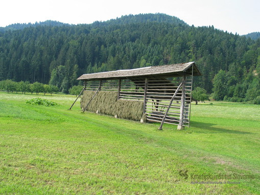 Z vidika kakovosti travniške krme je bilo leto 2014 izrazito neugodno