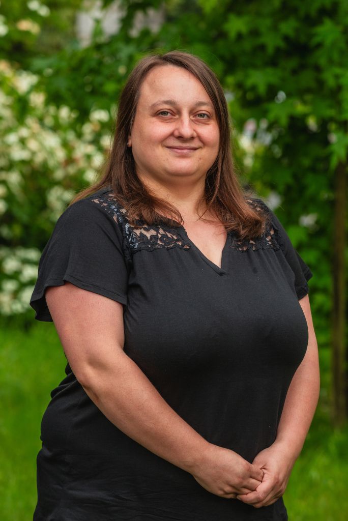 Dr. Klavdija Zirngast