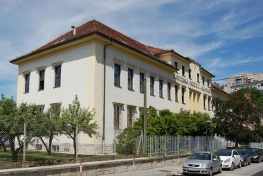 Stavba Kmetijskega inštituta Slovenije